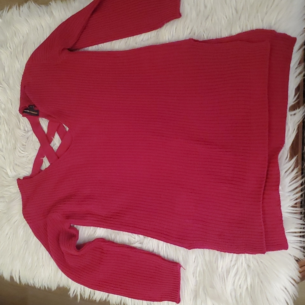 Ambiance Apparel Red Criss-Cross Back Sweater – Size Large